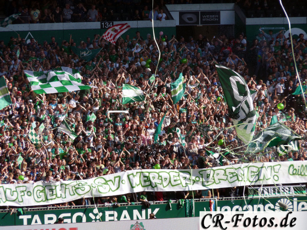 bremen-freiburg04.10.14-137