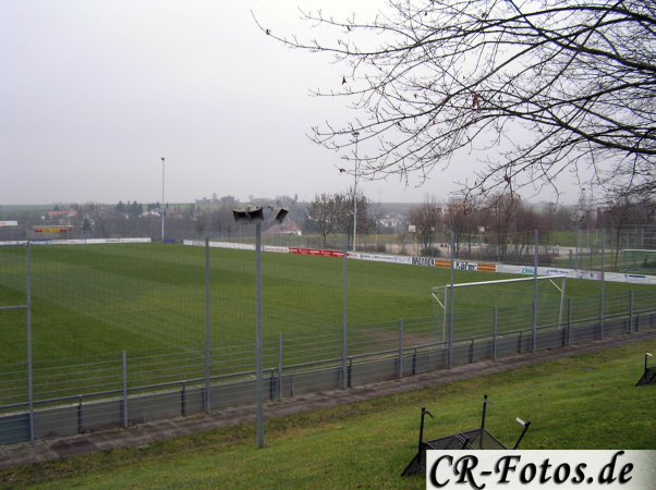 Trumpfstadion-002