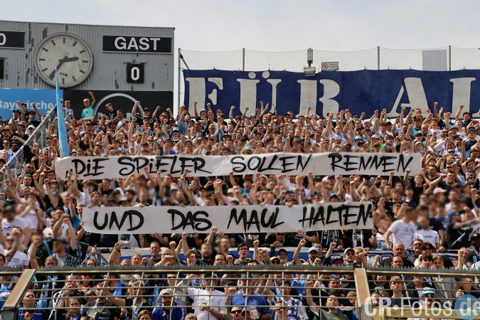 1860-Essen03-05-25-217