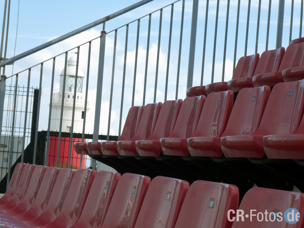 LincolnRedImps-EuropaFC-46