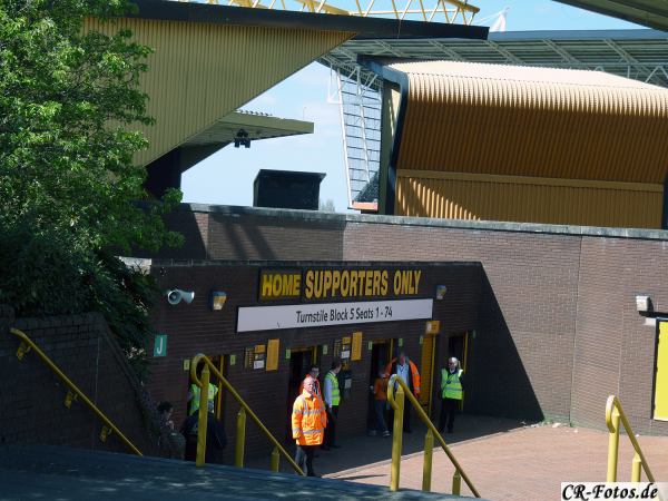Wolves-Rotherham (4)